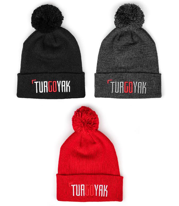 Шапка TUR GO YAK c помпоном (черный)