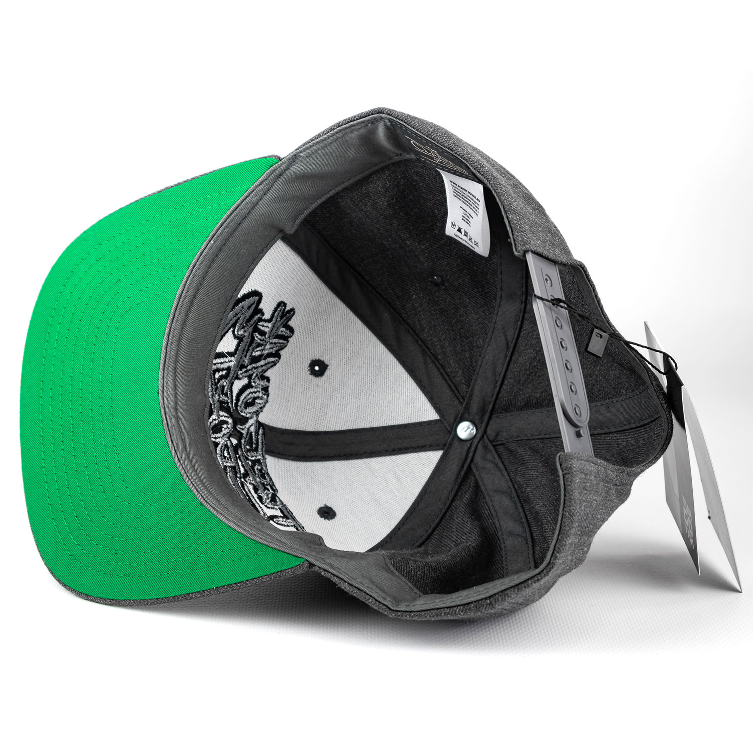 Бейсболка Graffiti прямой козырек (цв. т.серыйсерый) (3)