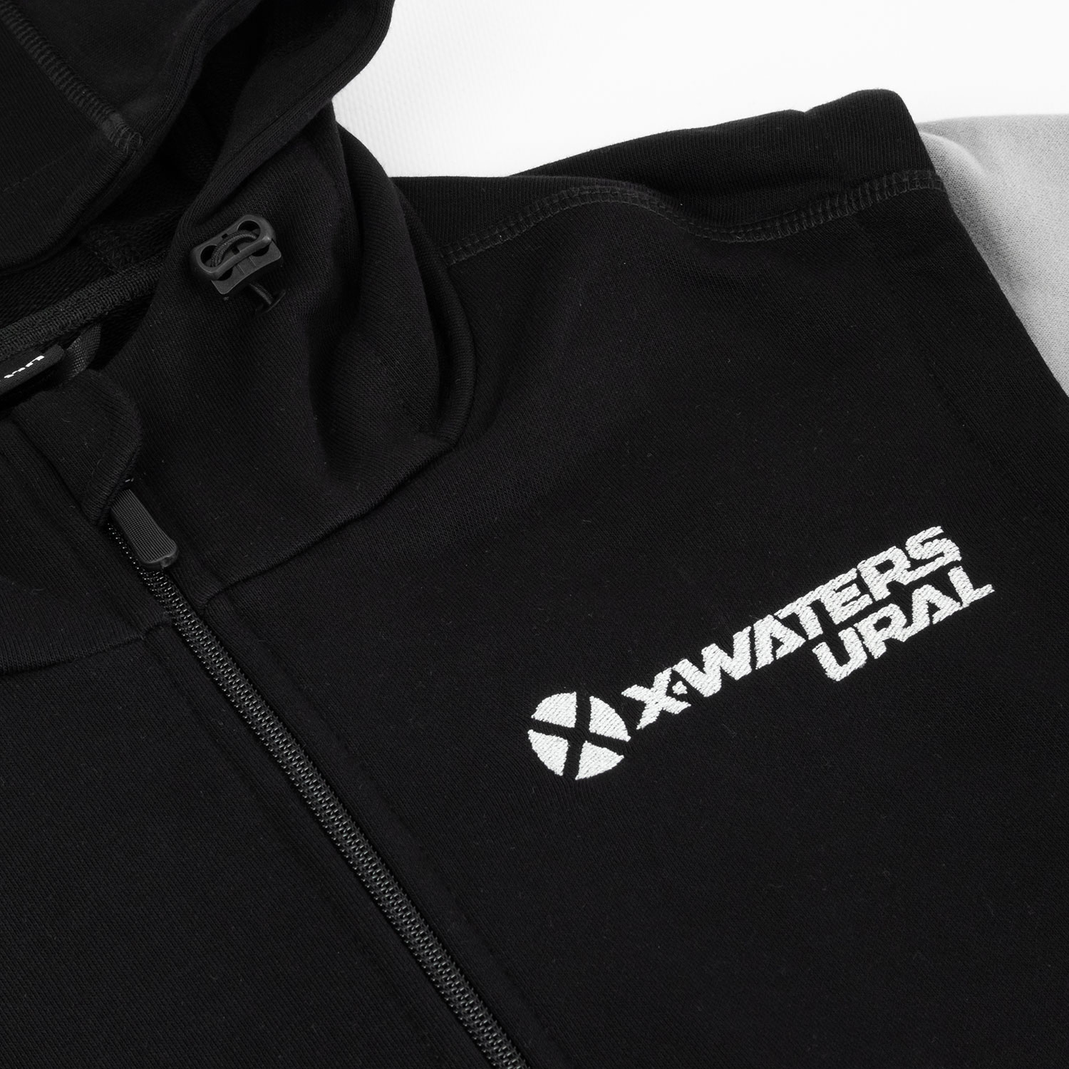 Толстовка X-WATERS с вышивкой чернаясерая (6)